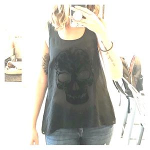Black Skull Tank
